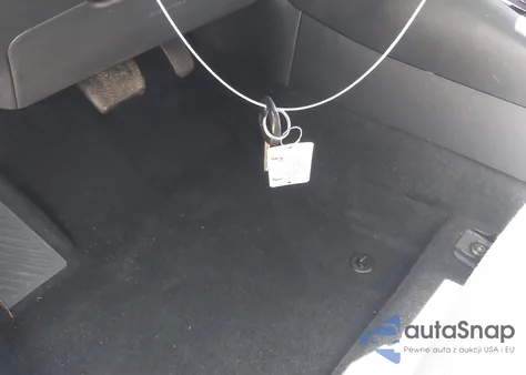 2021 Toyota Corolla L z USA, uszkodzony, nr VIN 5YFDPMAE4MP168184